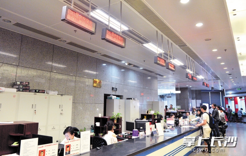 宁德同城24小时医保提取(同城医保卡转移怎么办理)